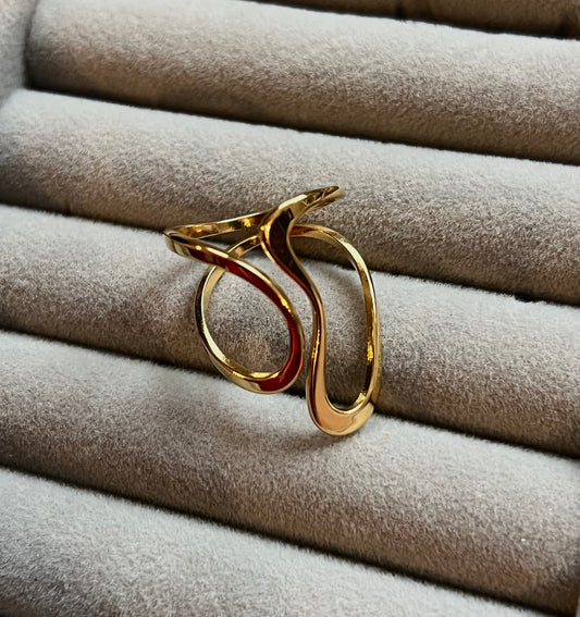 Mary ring