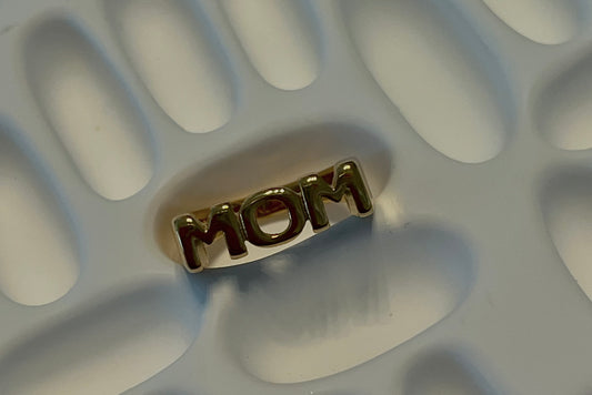 MOM ring