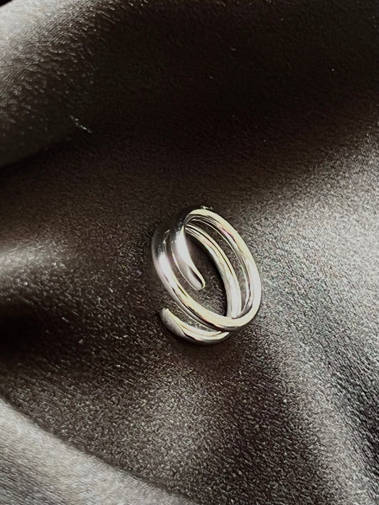 Selina ring
