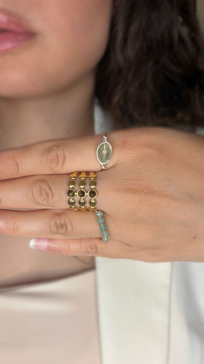 Hazel ring